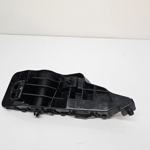 Suzuki Swift Wing / Bumper Bracket LH / NS * 71731-68L00